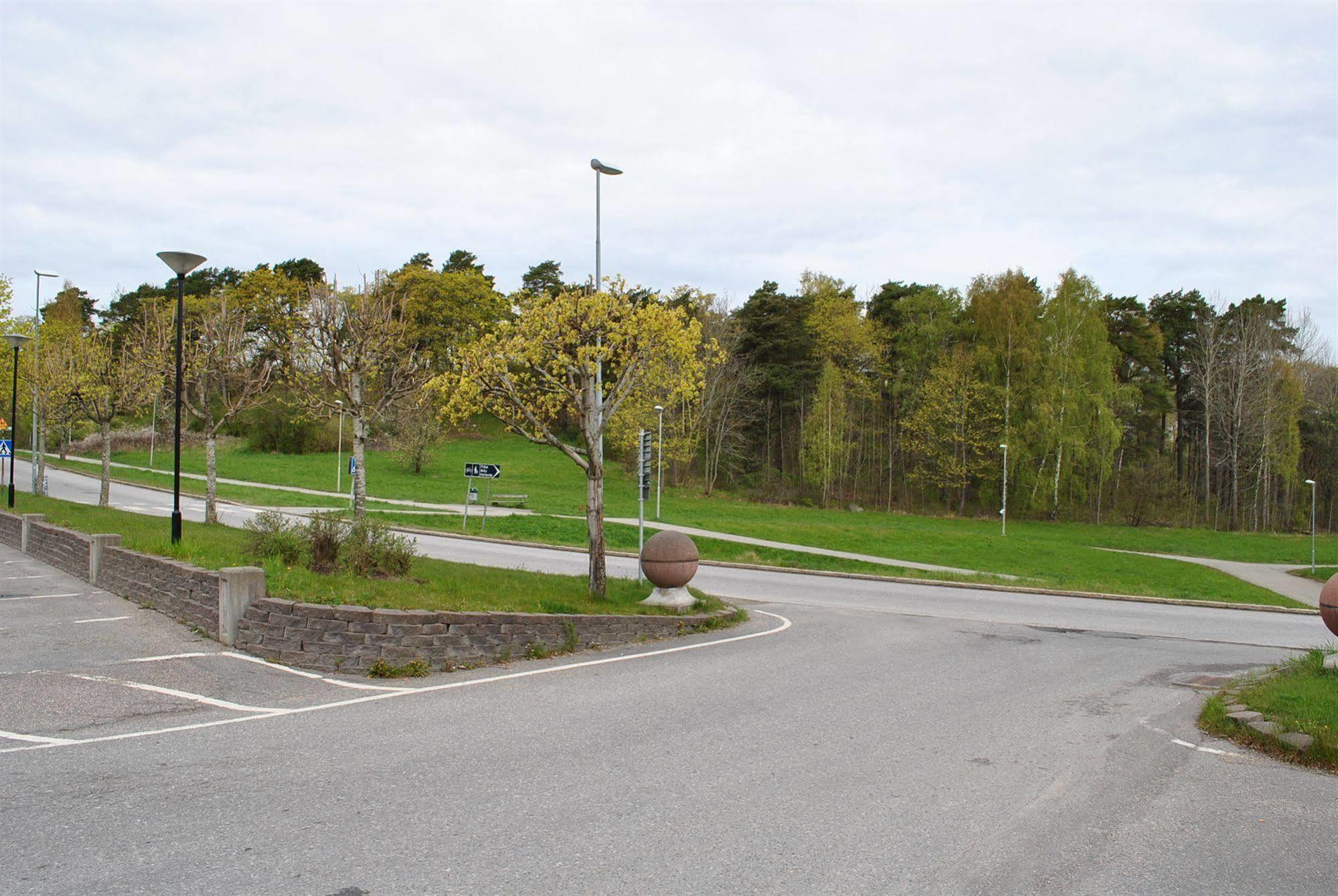 Slagsta Motell & Waerdshus Norsborg Eksteriør bilde