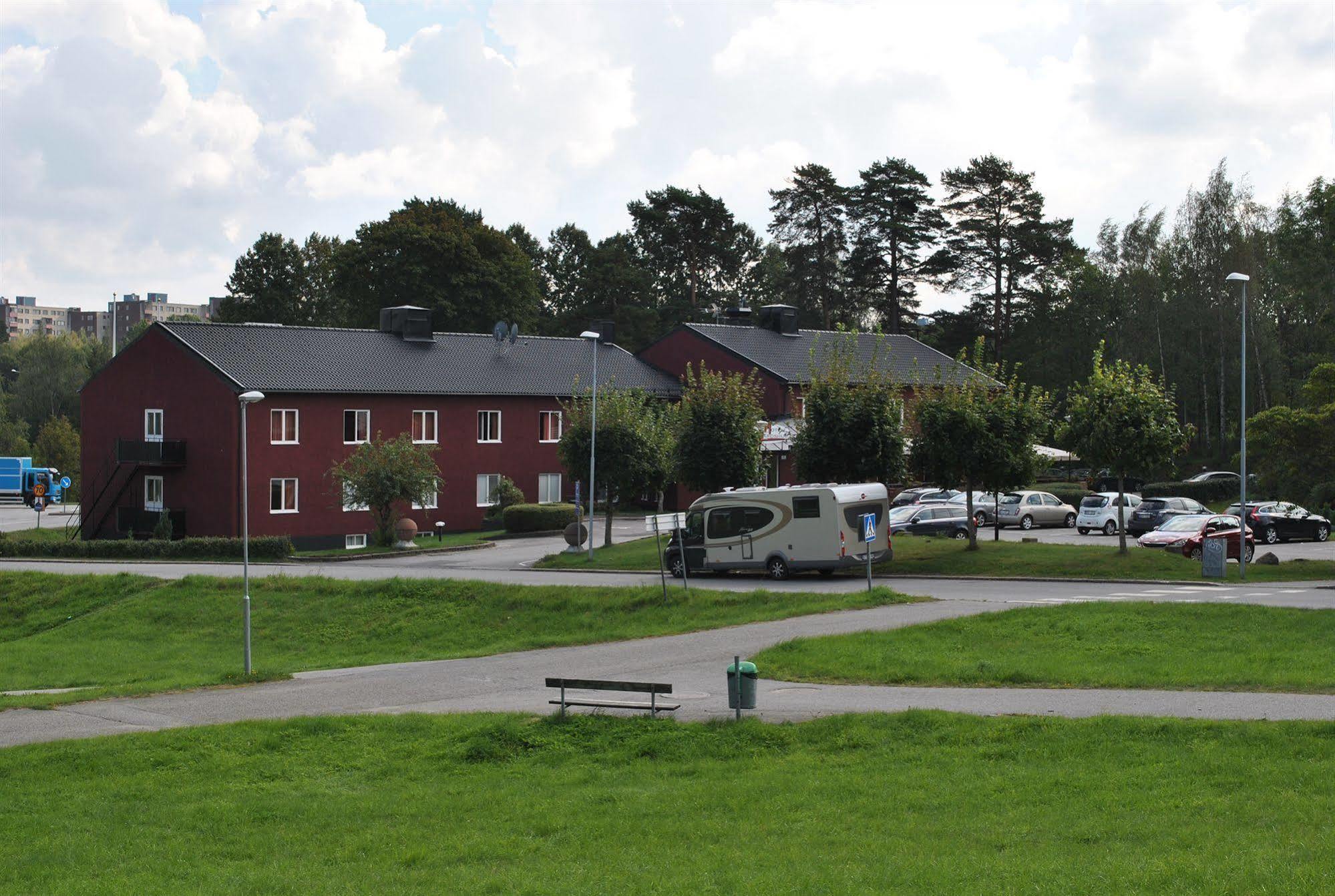 Slagsta Motell & Waerdshus Norsborg Eksteriør bilde